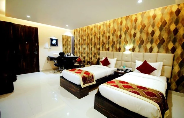 night stay hotels in pinnacle by 1589 hotels lucknow